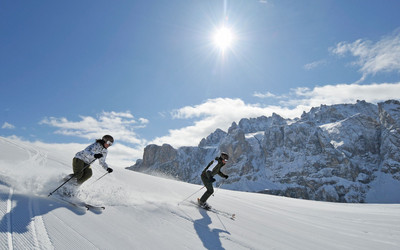 Narty w Dolomitach (foto: dolomitisuperski.com)
