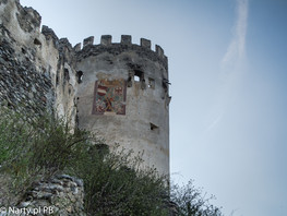 Zamek nad farmą HOF AM SCHLOSS (foto: P. Burda) Zamek nad farmą HOF AM SCHLOSS (foto: P. Burda)