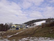 DOLNA STACJA KOLEJKI LINOWEJ NA GÓRĘ ŻAR