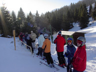 STOIMY W KOLEJCE DO WYCIĄGU F.