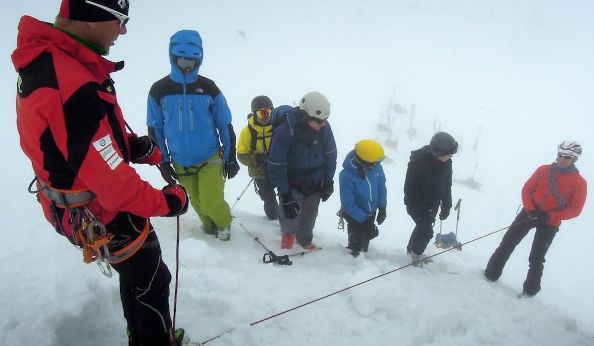 autor: kursylawinowe.pl