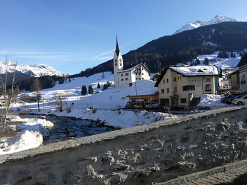 Savognin – szwajcarski klejnocik (foto: J. Kałucki)