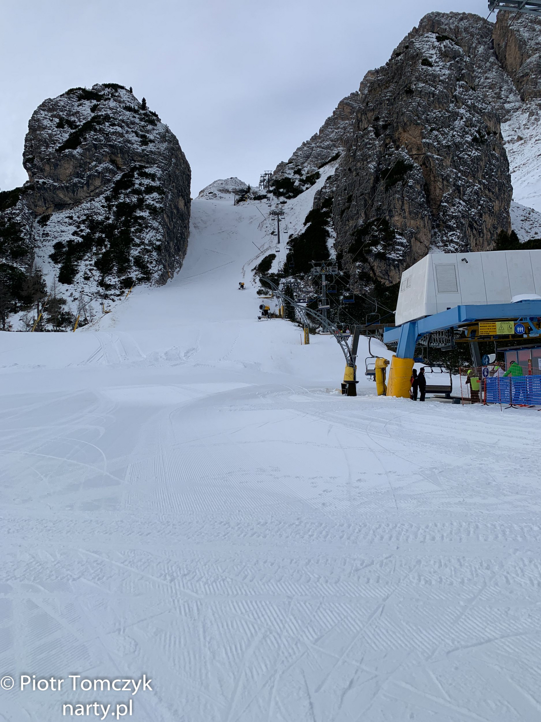 Olympia delle Tofane, na tej ściance naszej współpracowniczka Mariannie Lach zmierzono prędkość: 147 km/h* / foto: Piotr Tomczyk