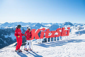 Skiing @ Hahnenkamm  © KitzSki Werlberger