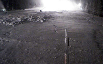 Nocne naśnieżanie (webcam: rusin-ski.pl)