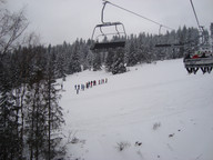 W dole niebieska trasa