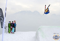 Sony VAIO Extreme Series Winter Edition- narciarz w skoku 2