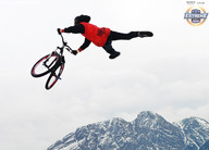 Sony VAIO Extreme Series Winter Edition- kolarz w skoku  3