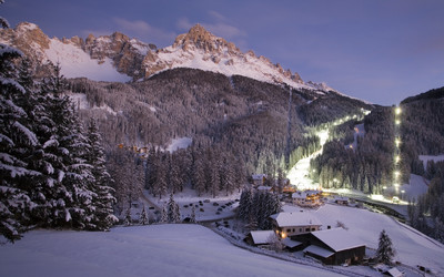 Nocja jazda na nartach w Obereggen (foto: materiały prasowe)