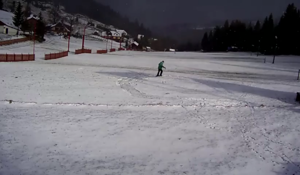 Biały Krzyż Salmopol (źródło Facebook)