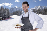 Schronisko Jora Hütte, Armin Huber (foto: SMG) Schronisko Jora Hütte, Armin Huber (foto: SMG)