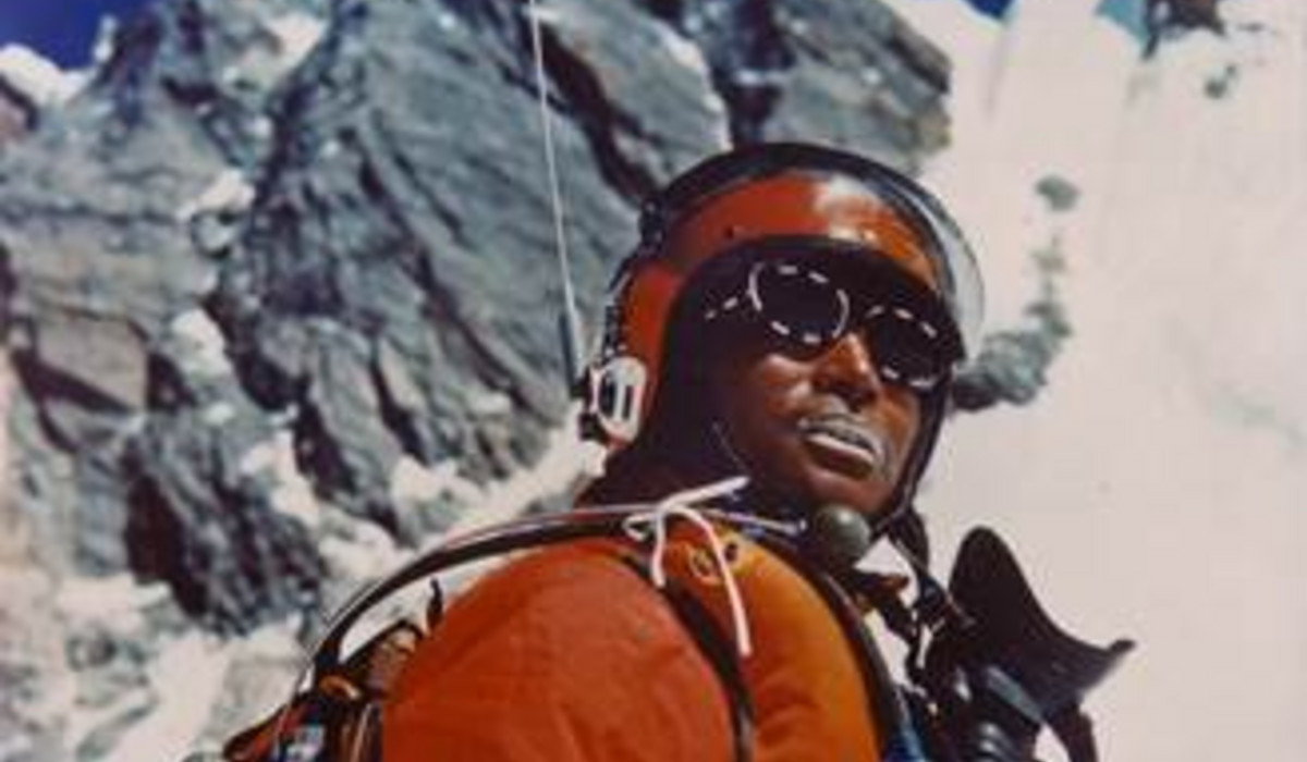 na zdjęciu Yiuchiro Miura