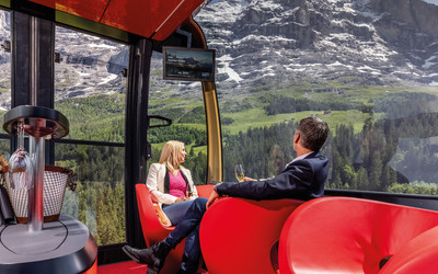 Jungfrau gondola VIP / https://www.swisstours.com/