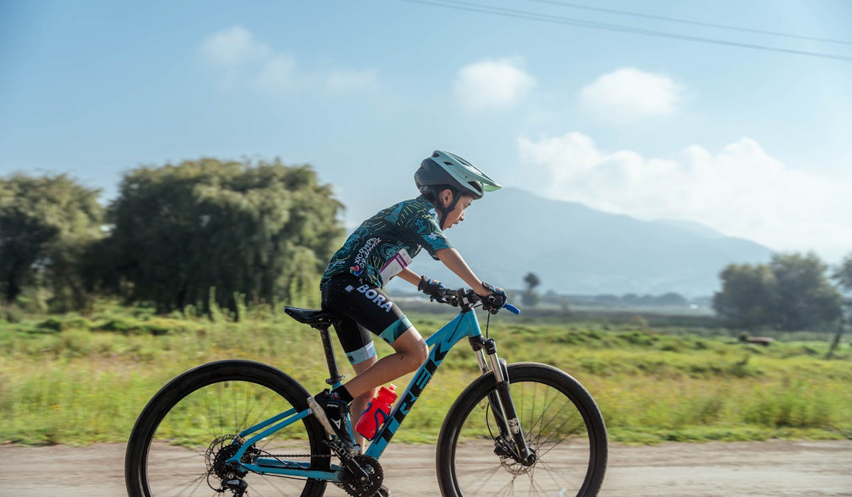 Tran dla małych sportowców — jak kwasy omega wspierają odporność w sezonie zimowym?