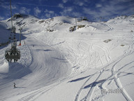 Widok z krzesełek na stok