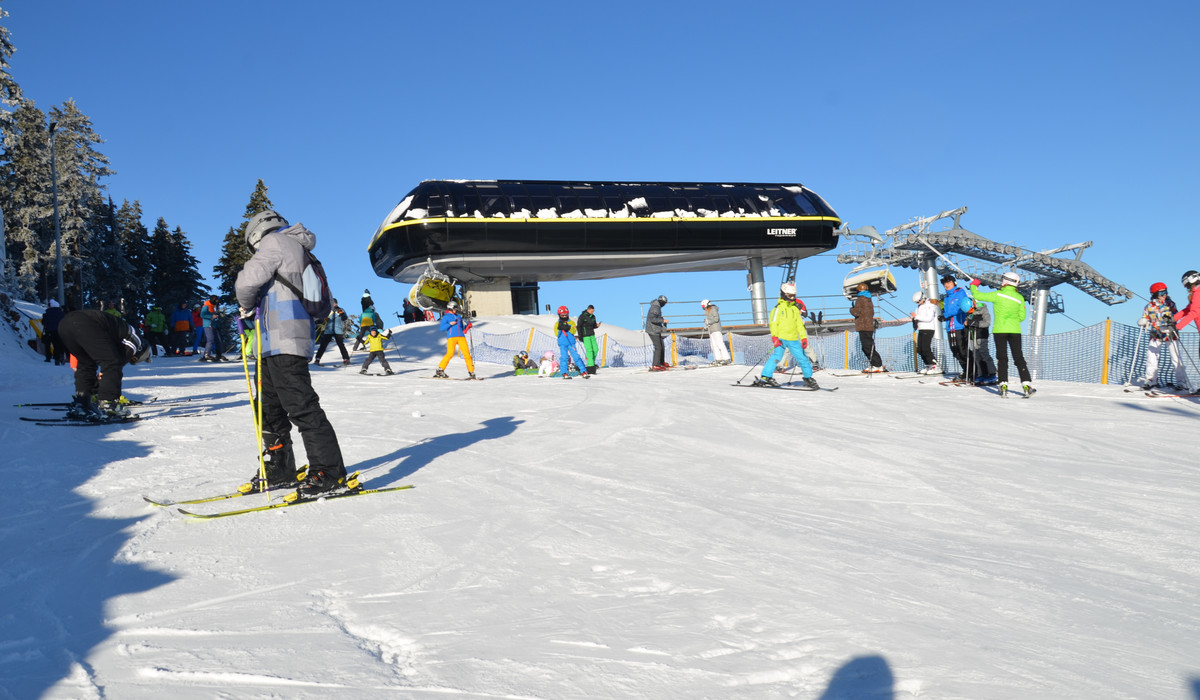 Czarna Góra w marcu (www.czarnagora.pl) Czarna Góra w marcu (www.czarnagora.pl)