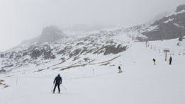 Sella Ronda w kierunku pomarańczowym, pogoda płata figla (fot. T. Knyć)