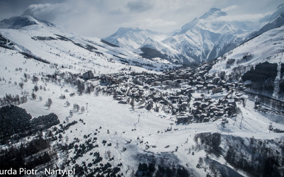 Les 2 Alpes z pokładu helikoptera (foto: P. Burda)