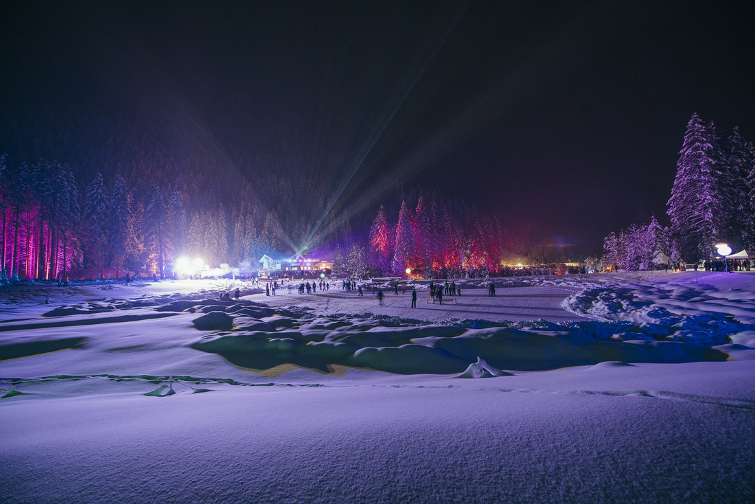 Wędrowne noce w parku Klausäuele w Neustift (fot. Andre Schoenherr) 