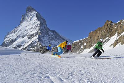 Zermatt narty pod Matternhornem (foto: © Michael Portmann)