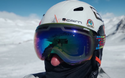 We Włoszech narty i inne sporty na śniegu tylko w kasku / fot. P. Burda