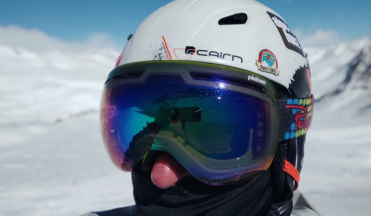 We Włoszech narty i inne sporty na śniegu tylko w kasku / fot. P. Burda