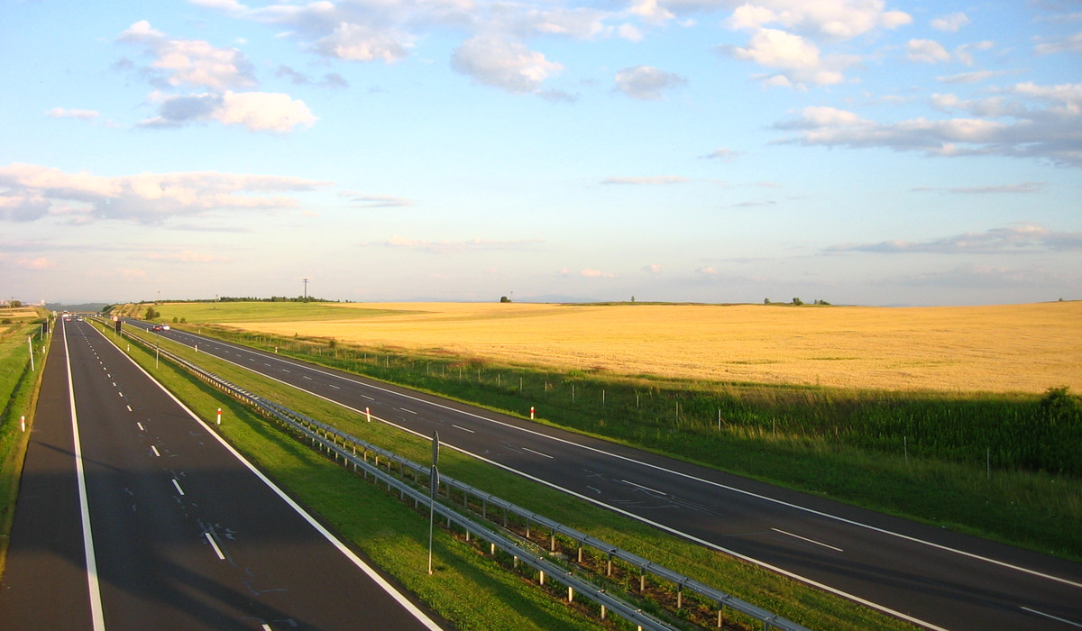 Autostrada (foto;sxc.hu)