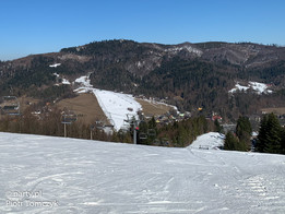 Ośrodek narciarski Cieńków-widok na trasę (fot. P. Tomczyk)