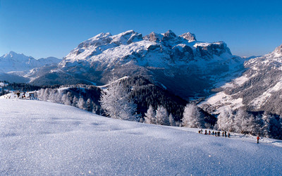 Jedne z najbardziej znanych masywów w Dolomitach - Sella-massif
