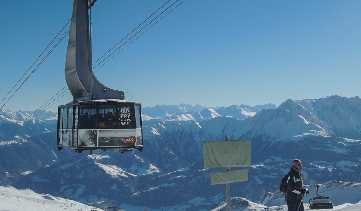 Narty w szwajcarskim LAAX (foto: G. Waleczek) Narty w szwajcarskim LAAX (foto: G. Waleczek)