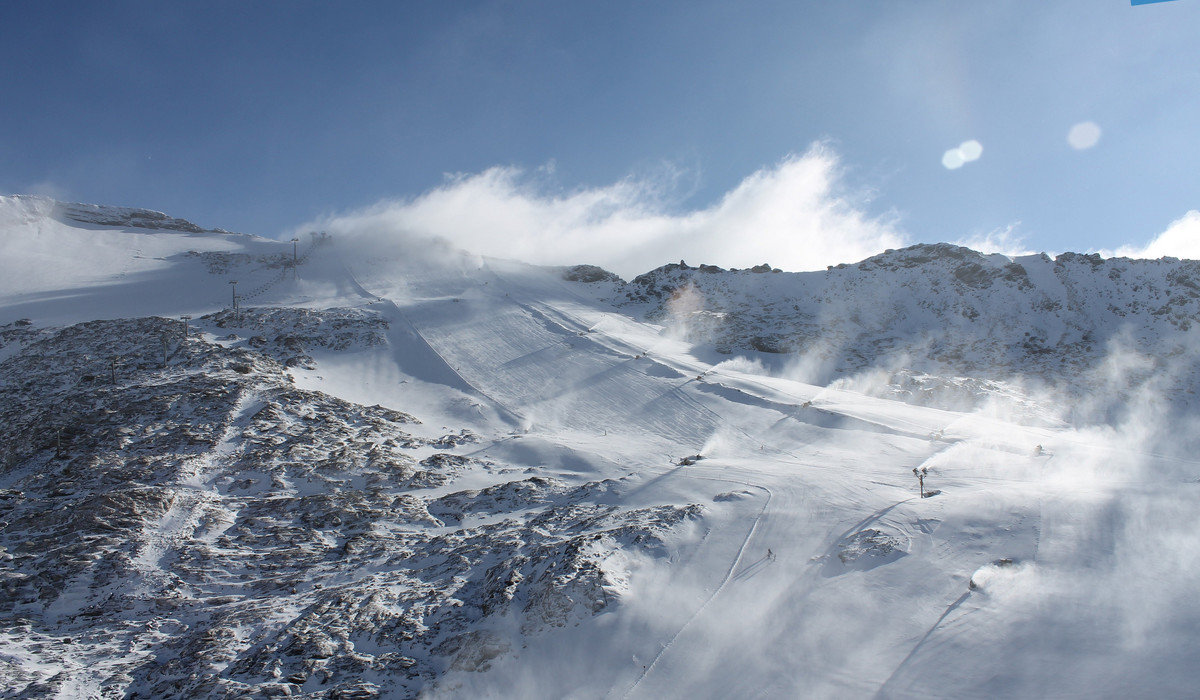 Mölltaler Gletscher Panoramabahn Kühspies 9:00 (źródło: webcams.schultz.at)