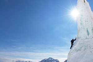 Ice climbing w Dolinie Stubai (foto: stubaier-gletscher.com)