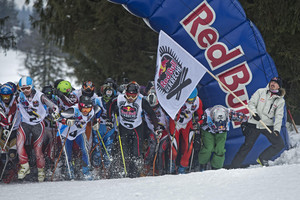 Red Bull Zjazd na Krechę 2013 start wyścigu fot. Łukasz Nazdraczew