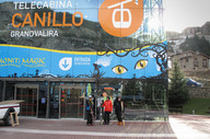 Rozpoczęcie sezonu w Andorze Canillo dolna stacja kolejki linowej.