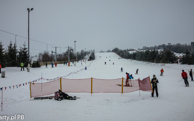 Sabat Krajno widok na główny stok (foto: PB Narty.pl)