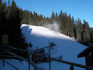 Naśnieżanie trwa 1