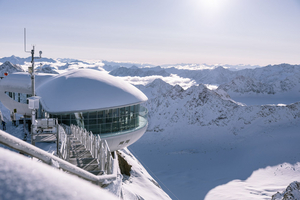 Najwyżej położona kawiarnia w Tyrolu – Café 3440, fot. © TVB Pitztal, Severin Wegener