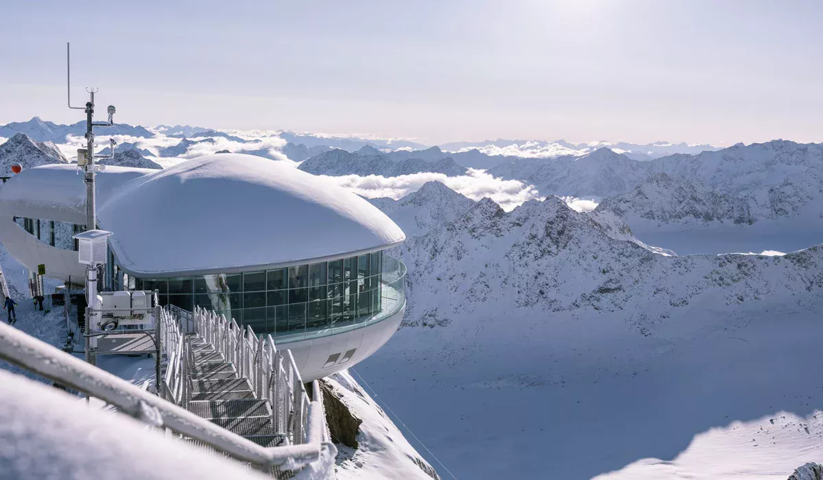 Najwyżej położona kawiarnia w Tyrolu – Café 3440, fot. © TVB Pitztal, Severin Wegener