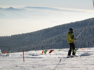 Narciarka na orczyku