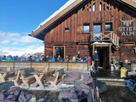 Schronisko na stoku w Nauders (foto: J. Kałucki)