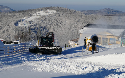 Szczyrk Mountain Resort przegotowabia do sezonu 20211 2022 (fot. TMR)