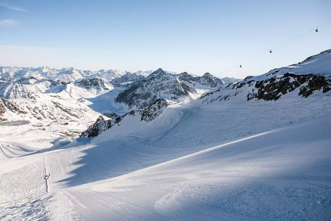 Szerokie stoki i brak tłumów – dwie wielkie zalety Pitztalu, fot. TVB Pitztal, Severin Wegener