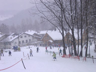 Widok na gospodę "NARTOWISKO".