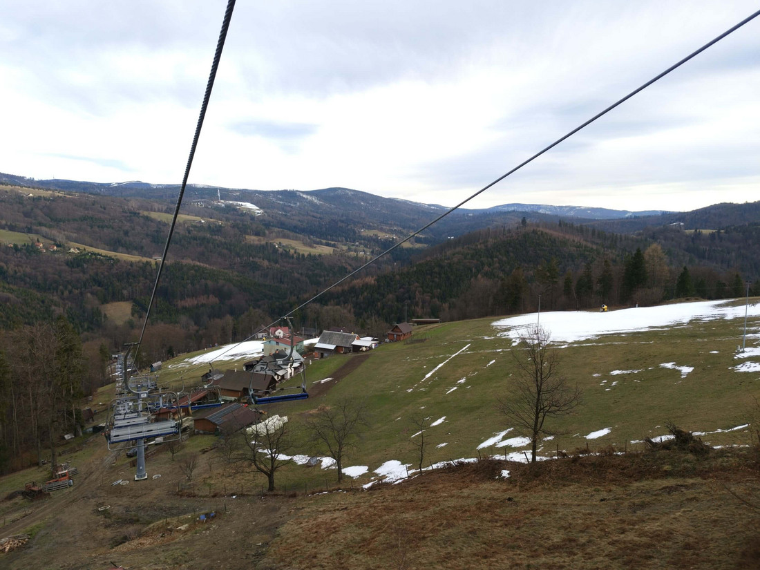 Krzesełko w SKI DOLINA w Dolinie Leśnicy w Brennej / P. Burda 19 12 2024 