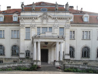 Kompleks pałacowy Brynek 1