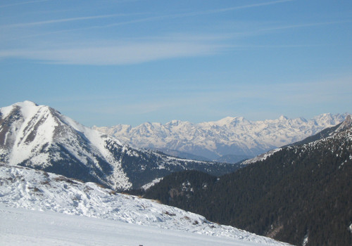 Panorama pasma górskiego