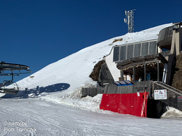Górna stacja wyciągu na COL DE VALVACIN 2354 m (fot. A. Tomczyk)