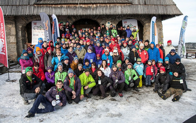 Uczestnicy V edycji Wintercamp na Turbaczu (foto: projekt77.pl)