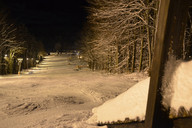 Widok na stok wieczorną porą