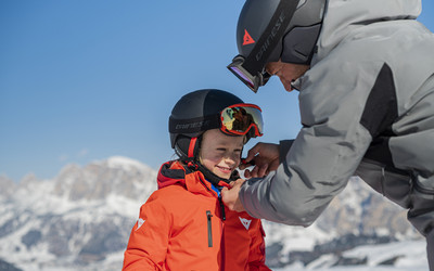 We Włoszech kaski obowiązkowe dla nieletnich do 18 roku życia (fot. mat. prasowe)